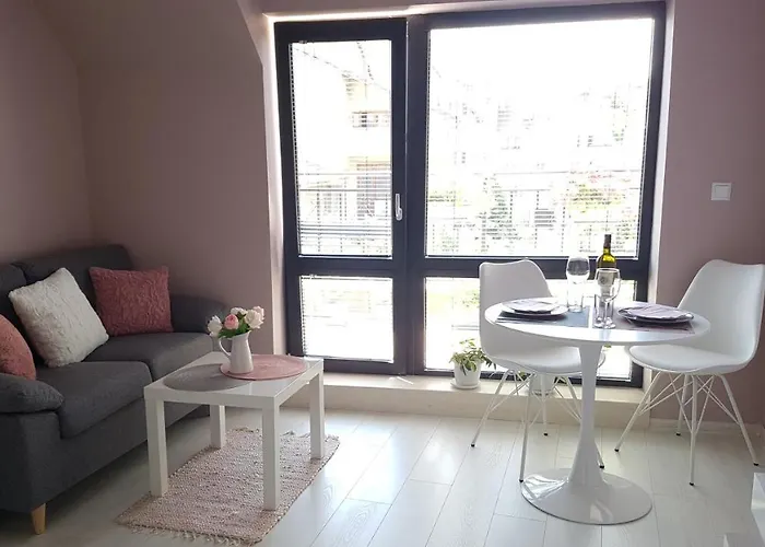 Poli's Casa Blanca Varna