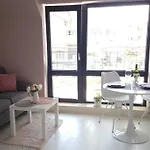 Poli's Casa Blanca וארנה