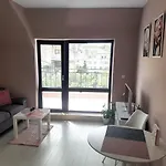 Poli's Casa Blanca Apartment